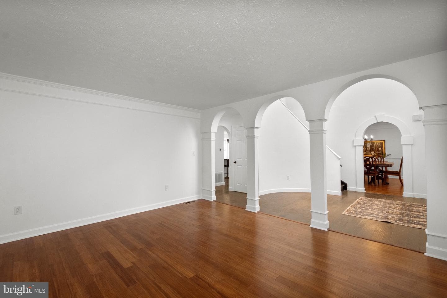 1233 Woodhill Drive photo 16