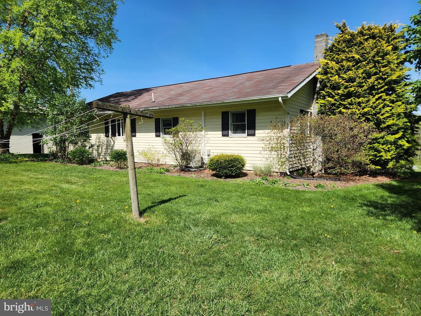 2995 Raystown Road photo 32
