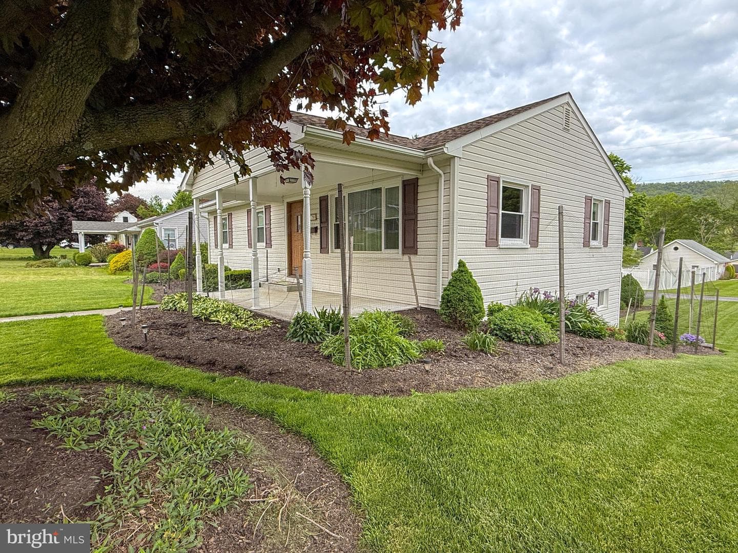791 Echo Vale Drive photo 3