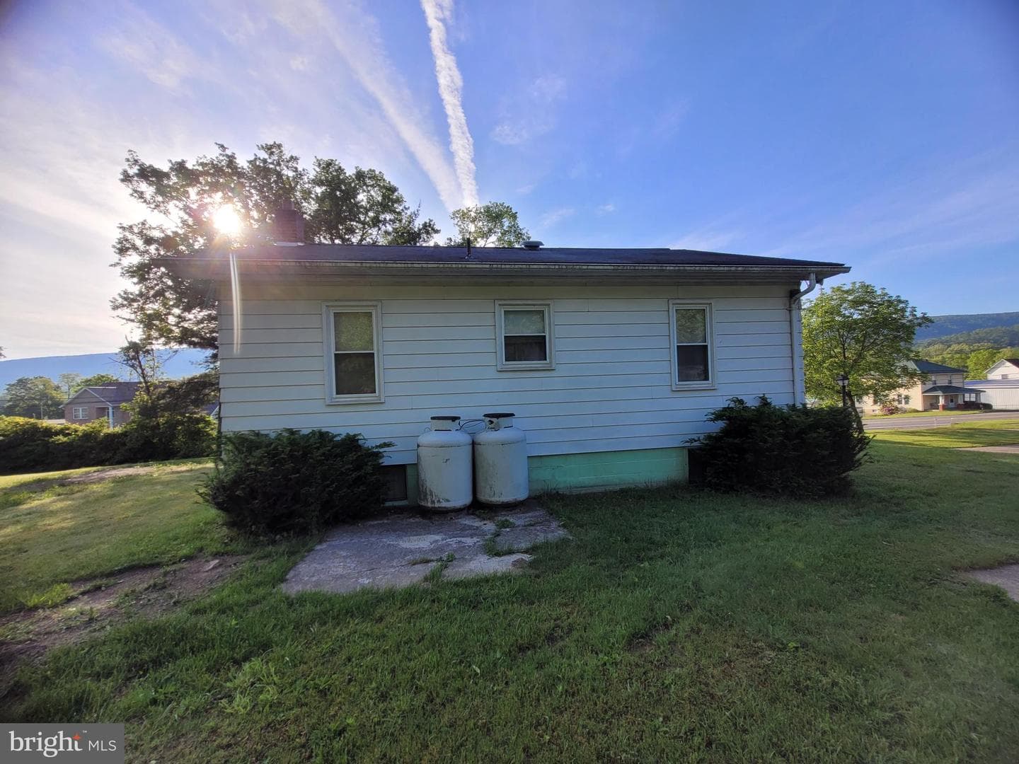 155 Hyndman Rd photo 6