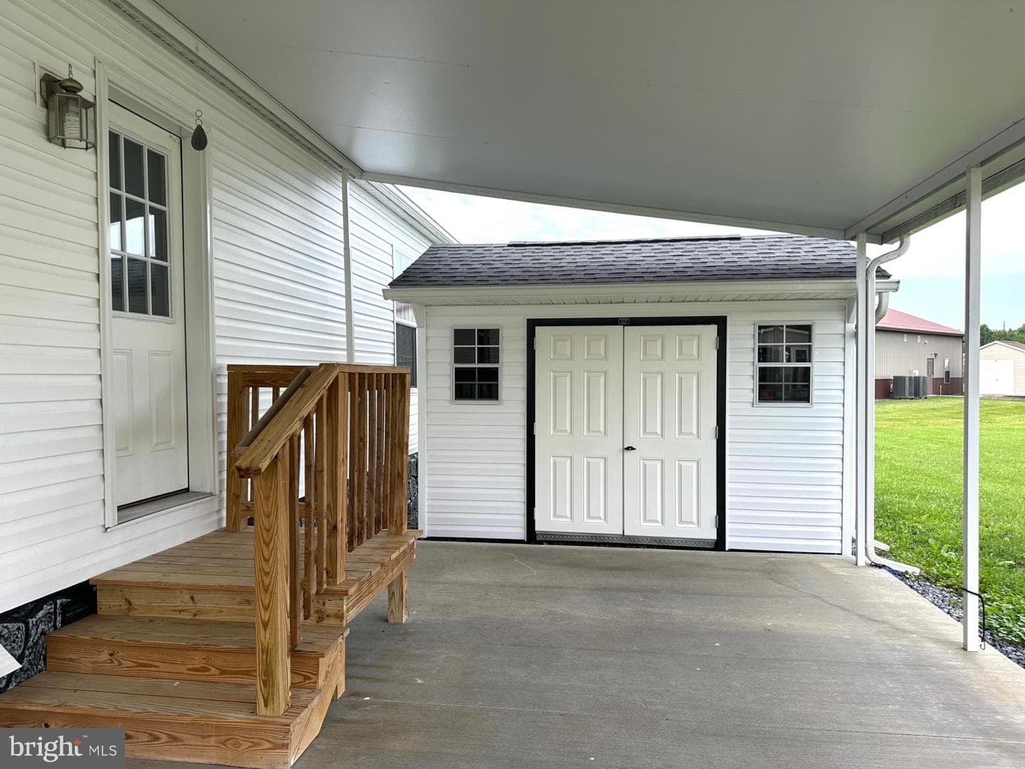 160 Serenity Circle photo 4