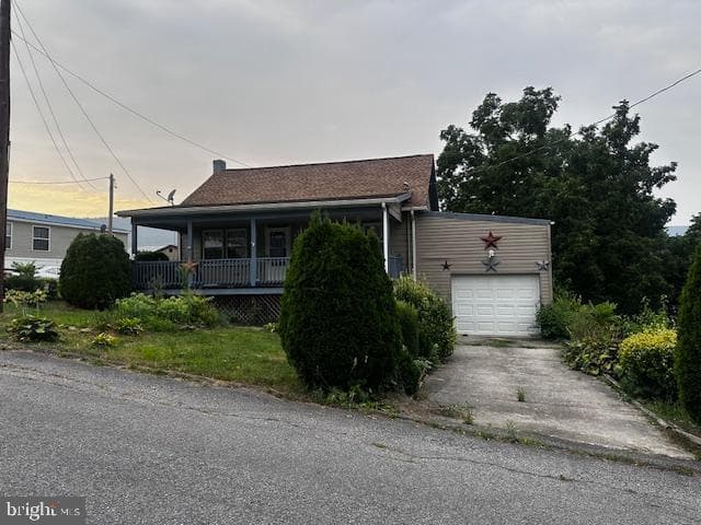 303 16th Street, Saxton