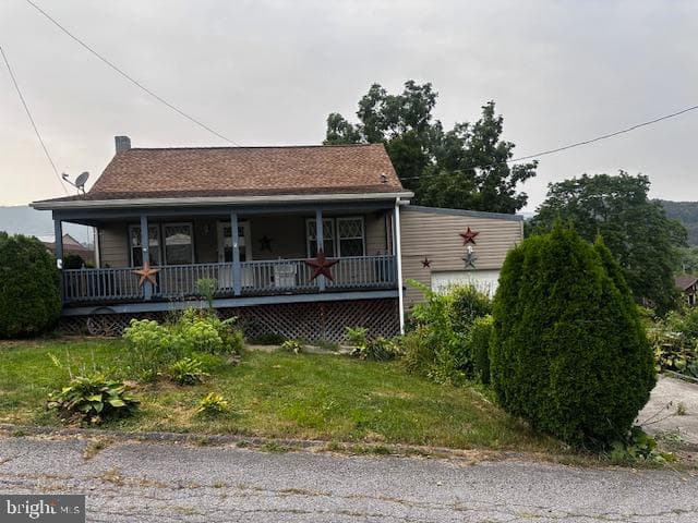 303 16th Street, Saxton