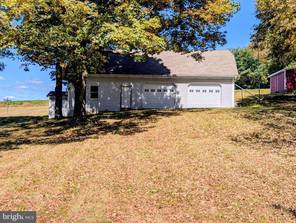 2203 Hinson Road photo 57