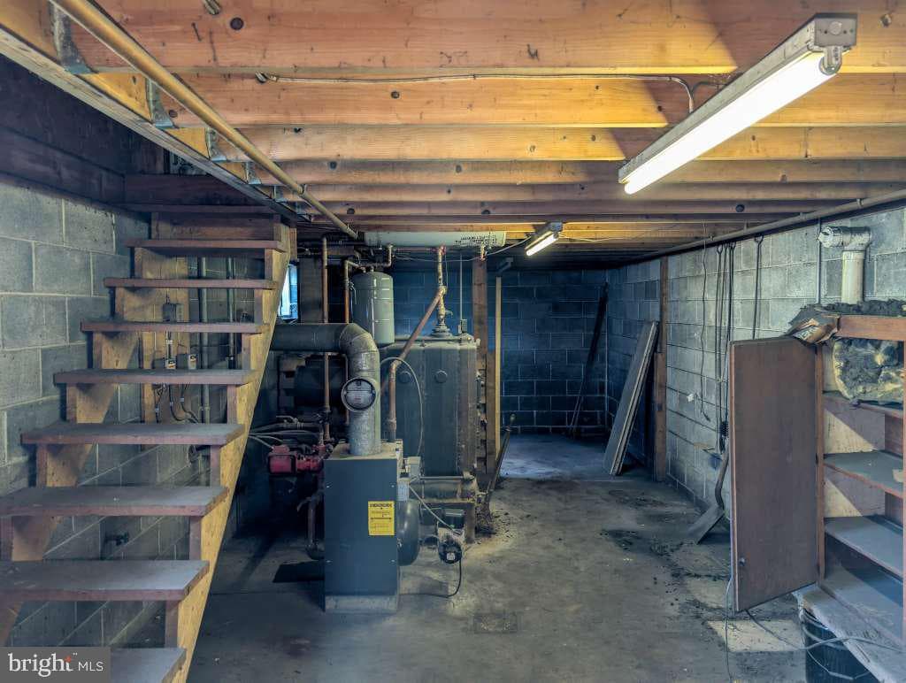 2203 Hinson Road photo 58
