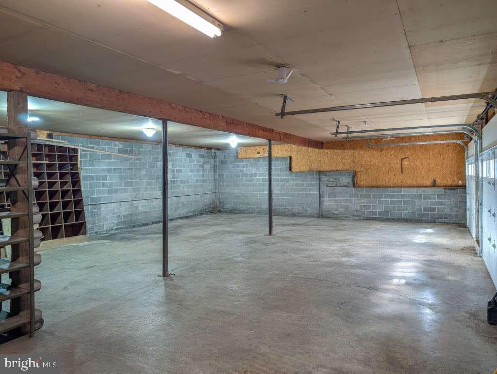2203 Hinson Road photo 59