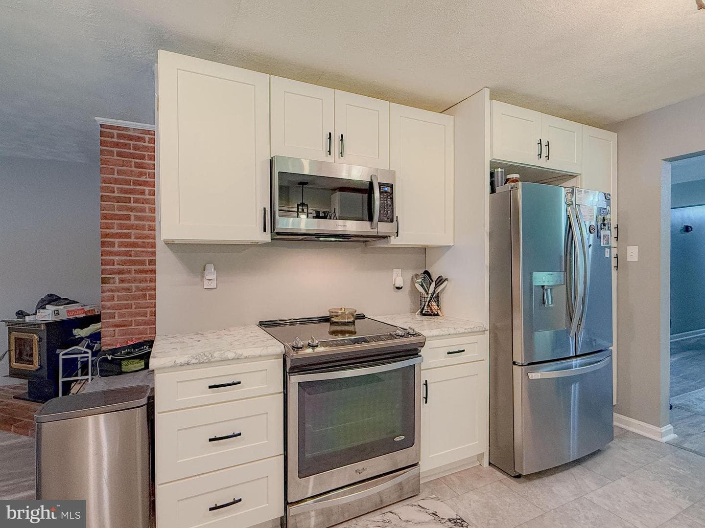 680 Barclay Drive photo 8