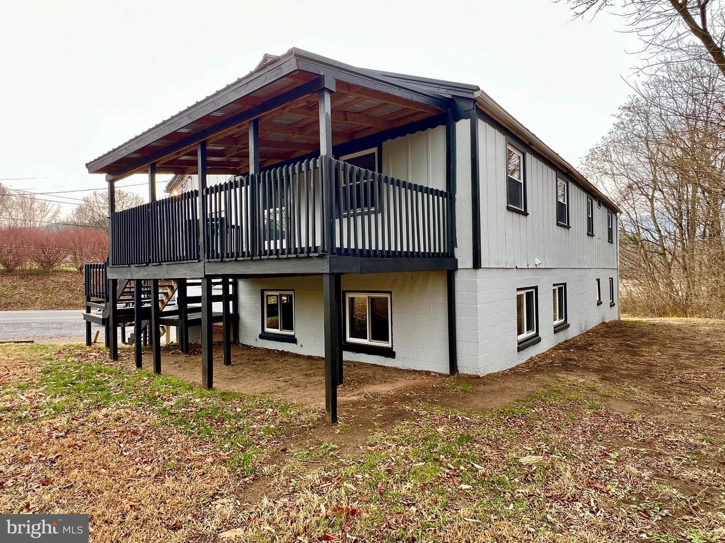 1722 Saxton Road photo 4