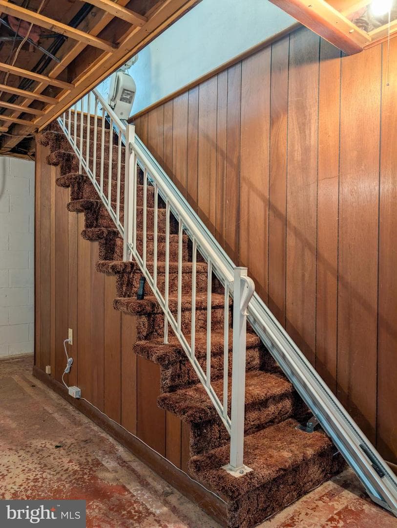 619 N Spring Street photo 15