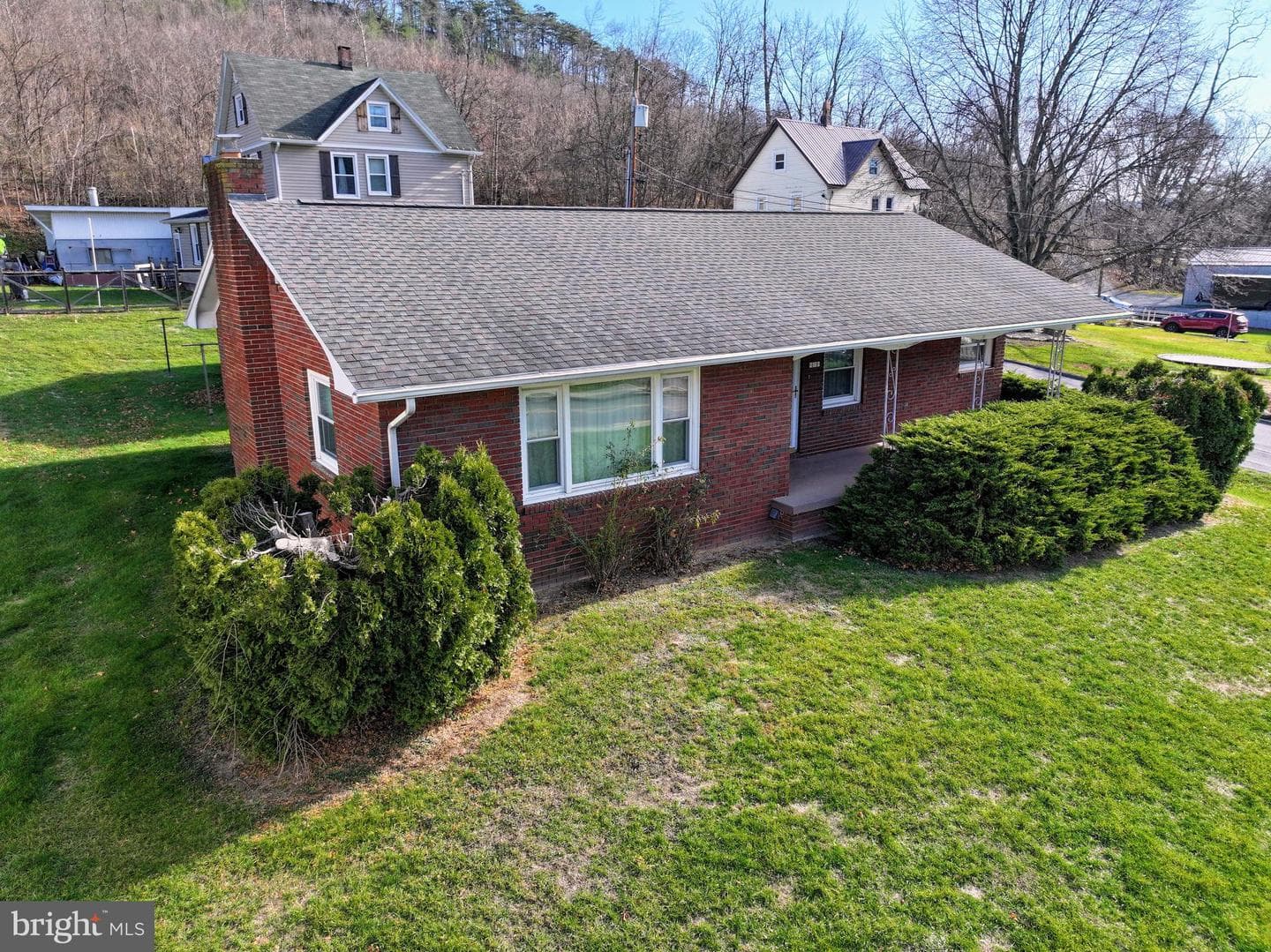 619 N Spring Street photo 22