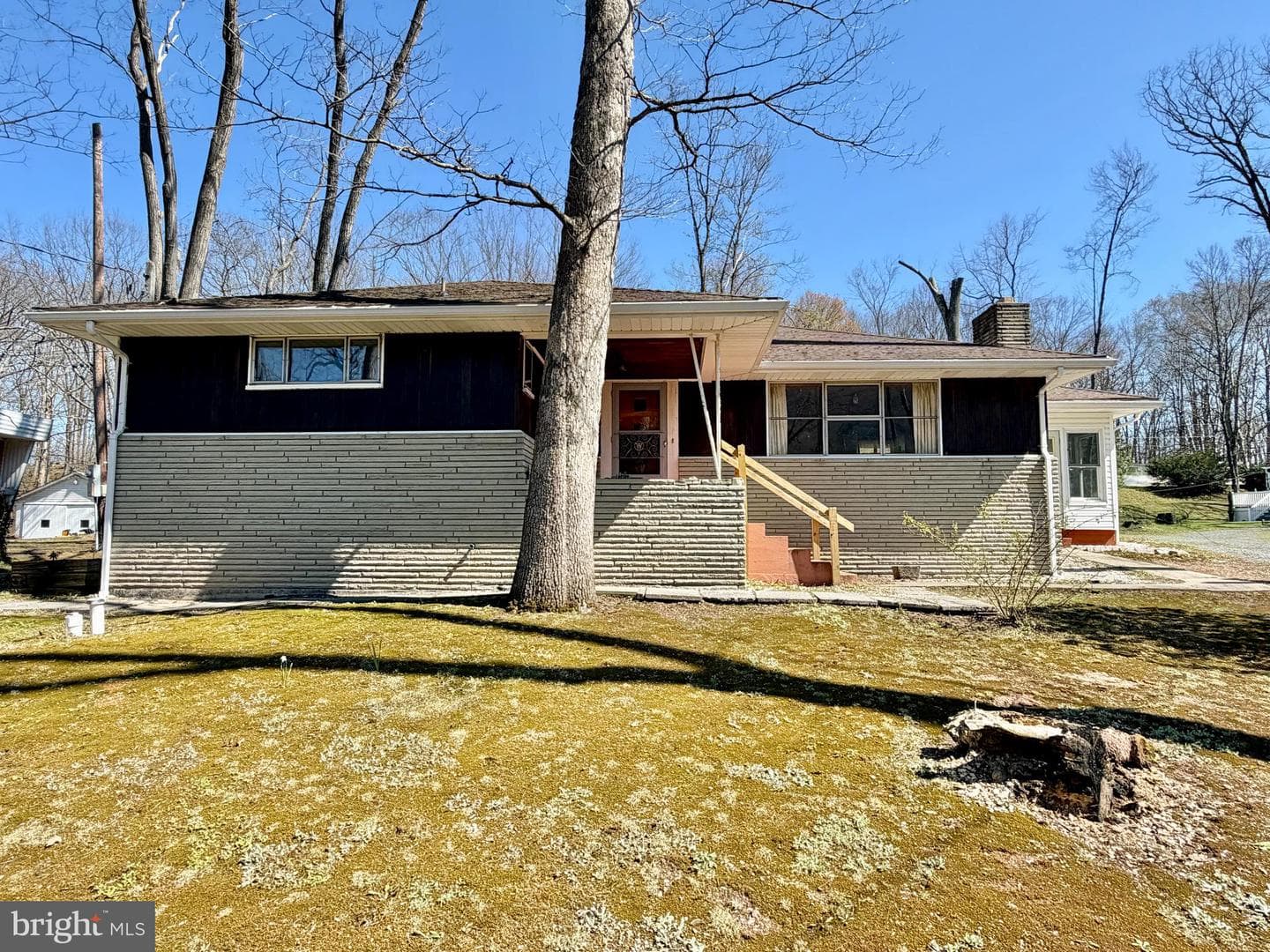 624 Raystown Road, Everett