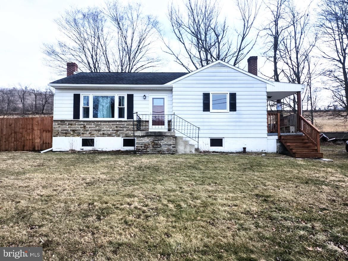 10314 Hyndman Road photo 2