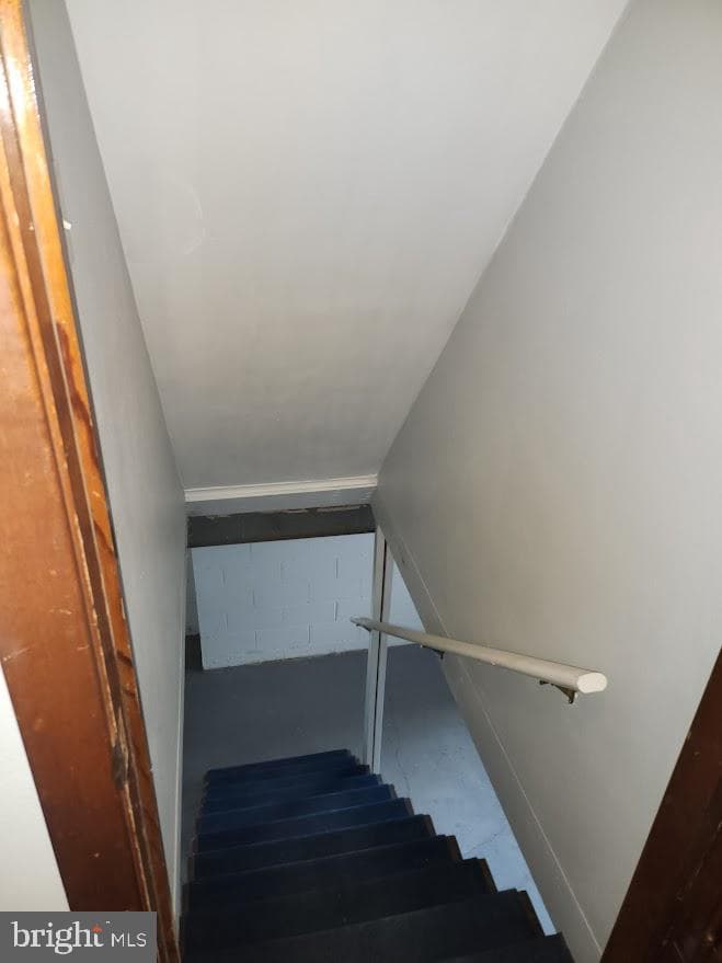 10314 Hyndman Road photo 35