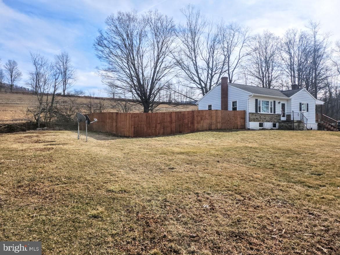 10314 Hyndman Road photo 4