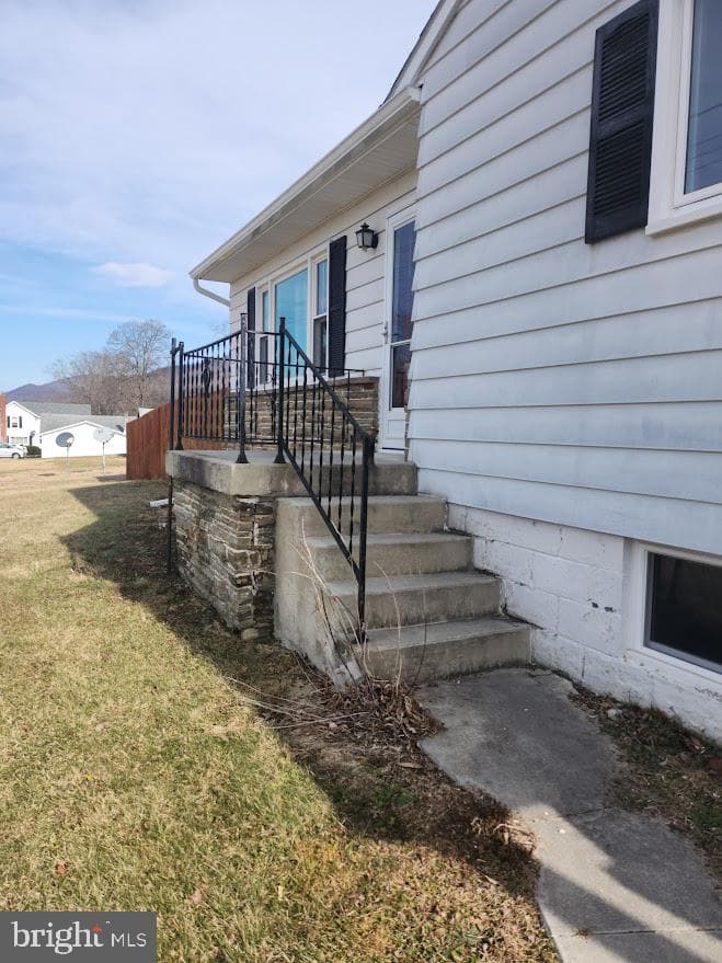 10314 Hyndman Road photo 48