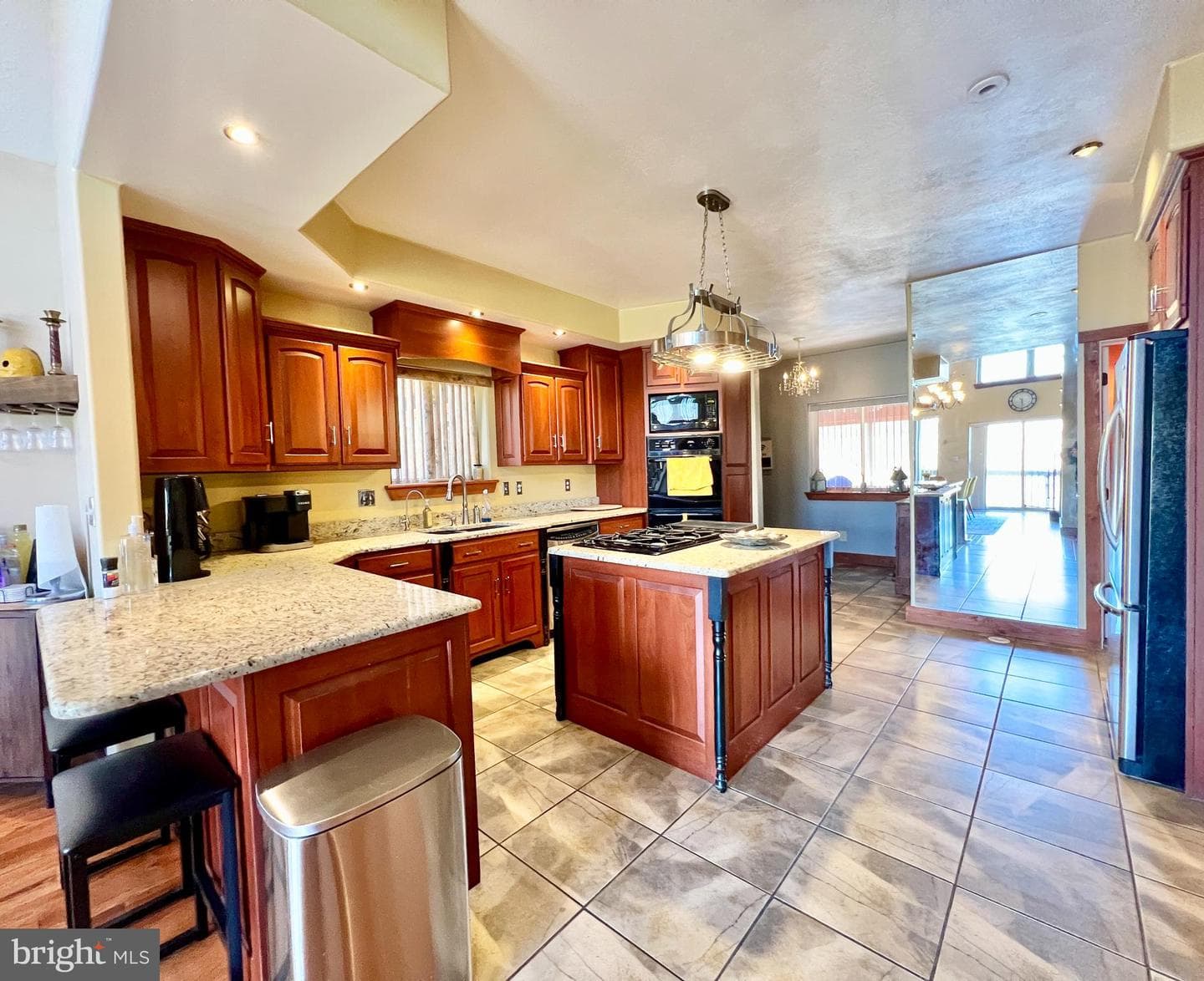 124 Long Bend Beach Road photo 28