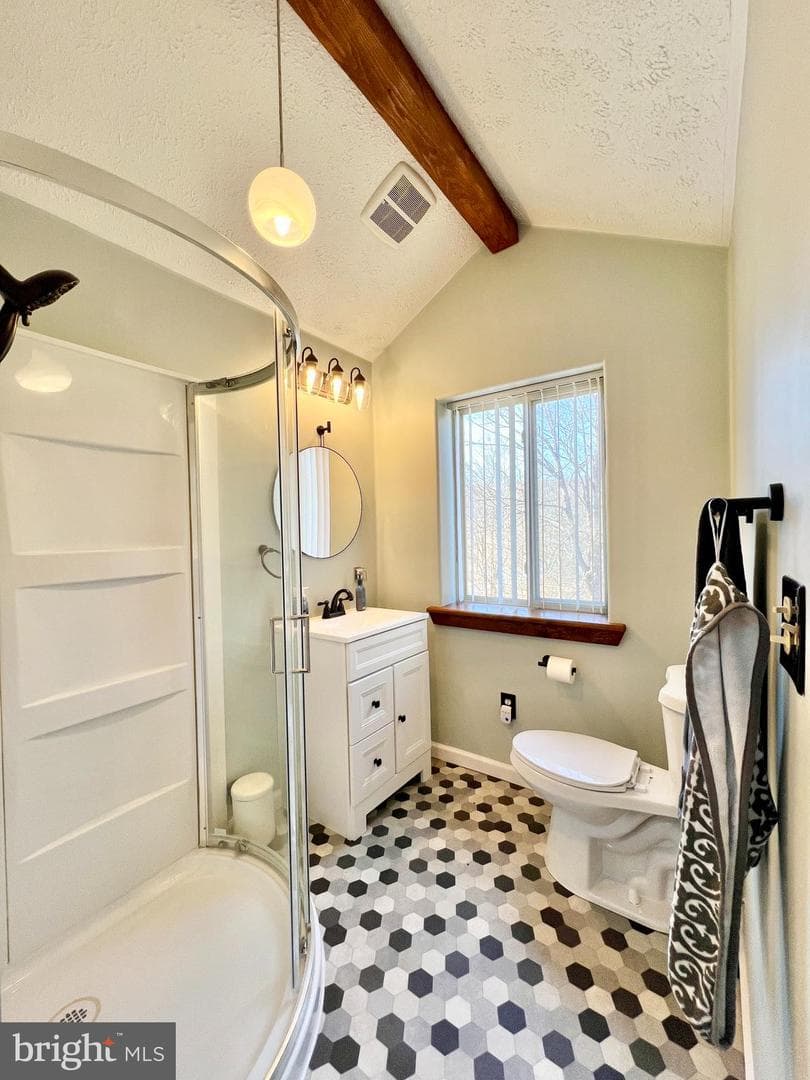 124 Long Bend Beach Road photo 54