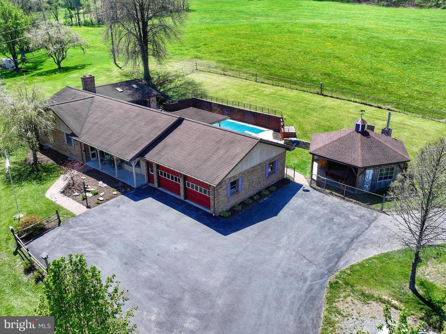 2679 Raystown Road photo 15