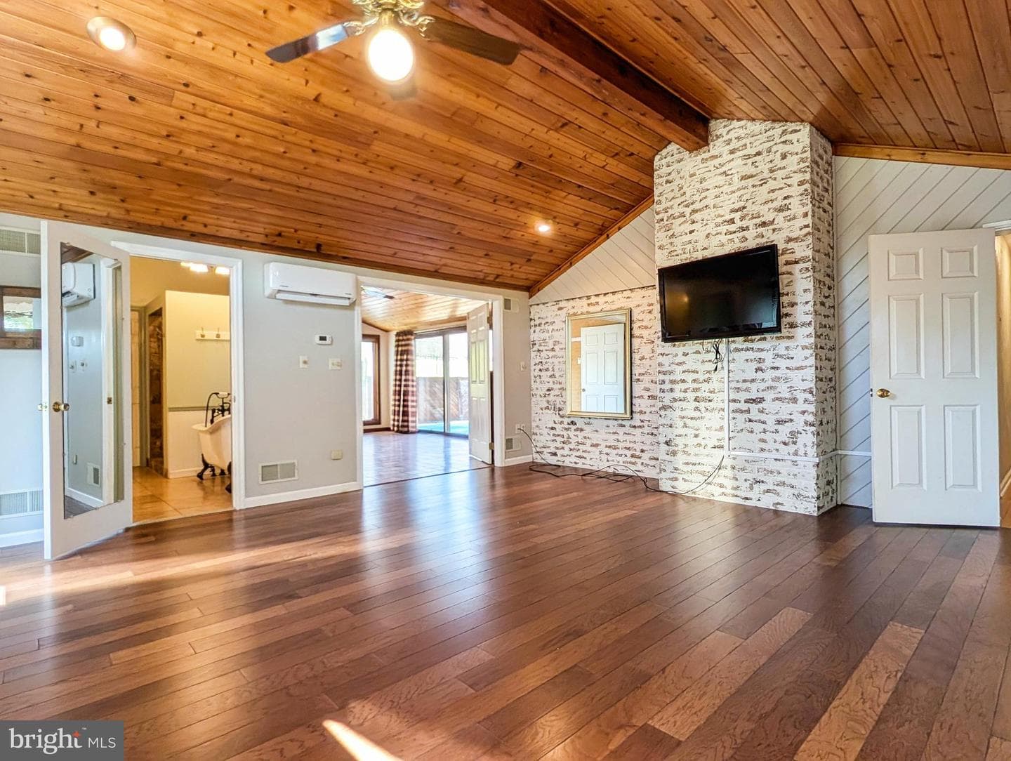 2679 Raystown Road photo 45
