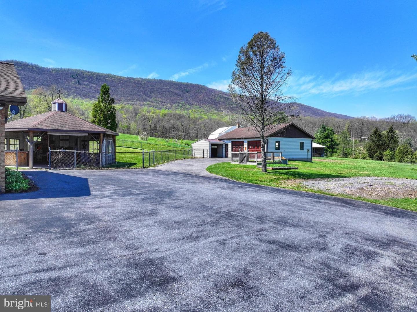 2679 Raystown Road photo 79