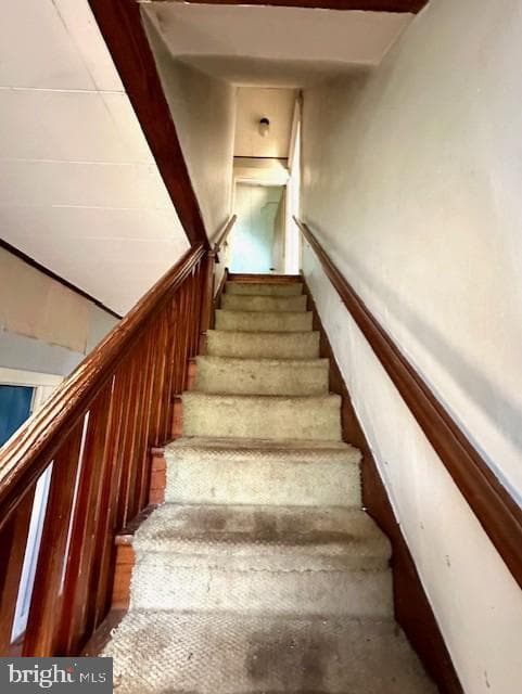 7016 Hyndman Road photo 18