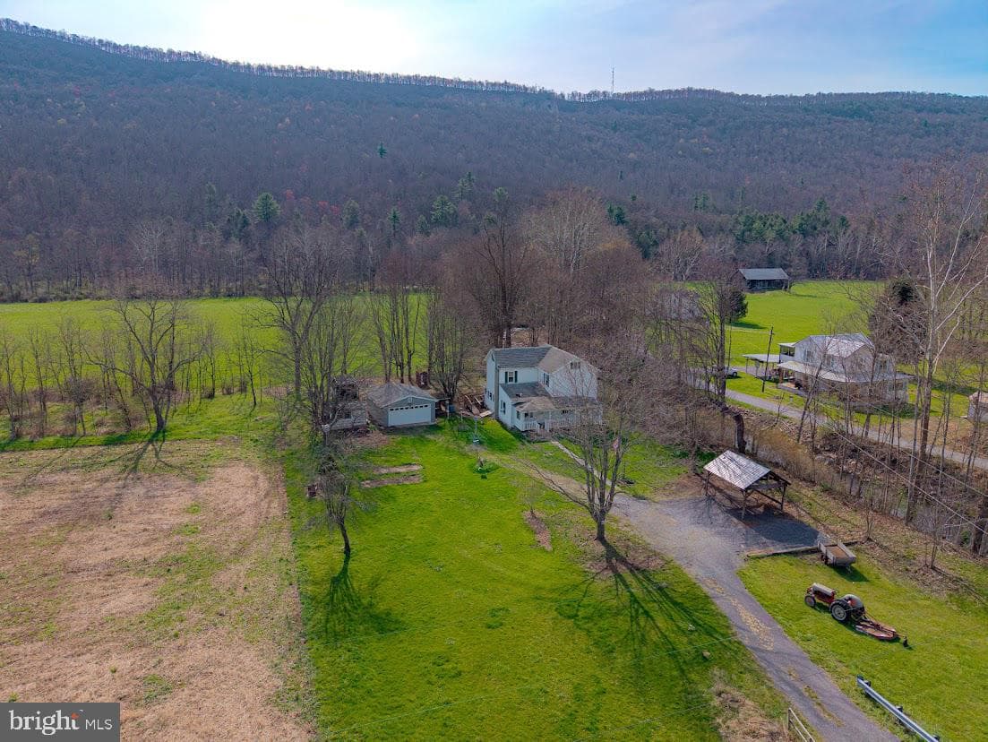 7016 Hyndman Road photo 44