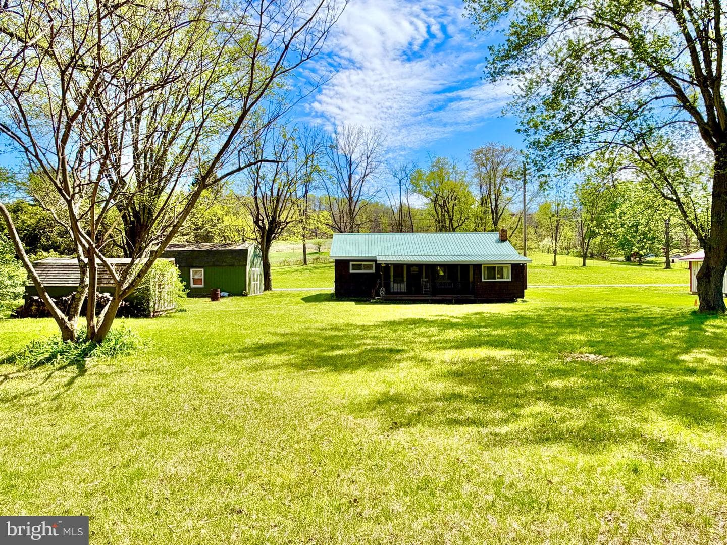 457 Cove Street photo 7