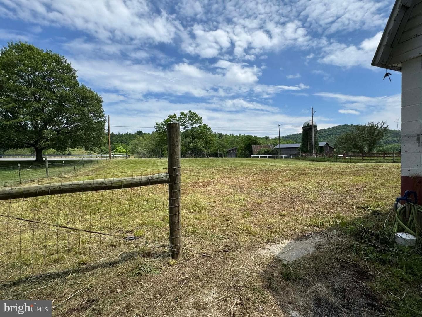 2165 Bedford Valley Road photo 19