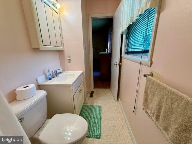 703 Spring Street photo 33
