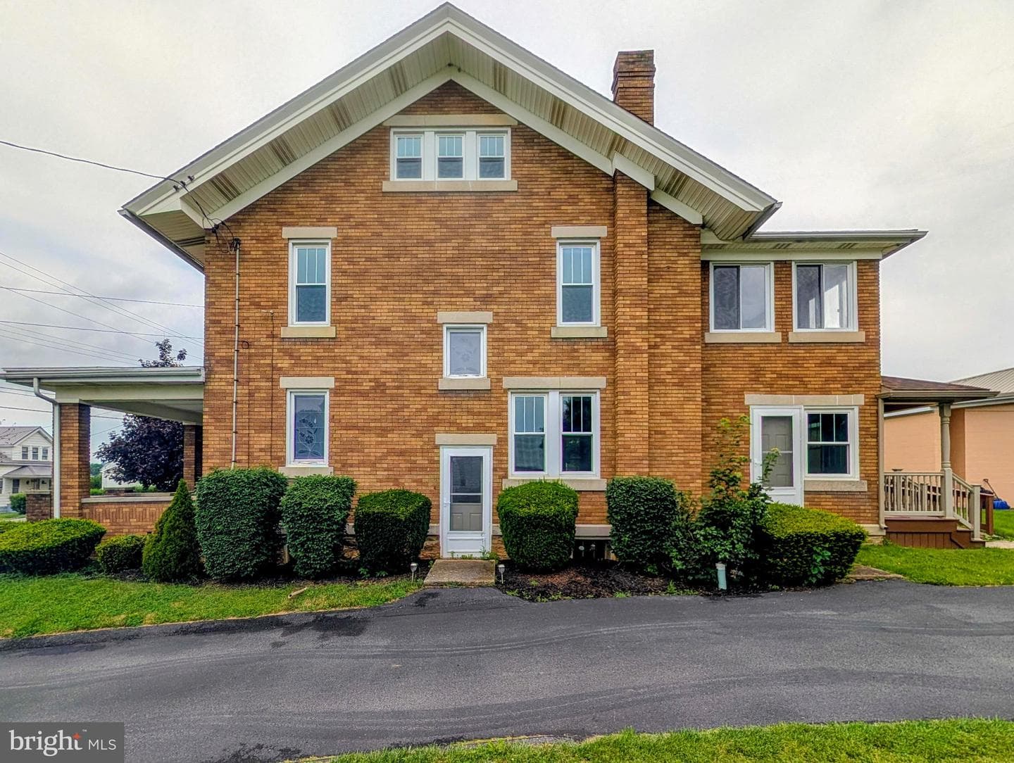 4080 Woodbury Pike photo 3