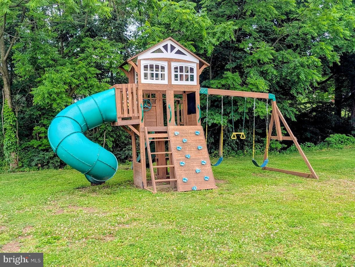 183 Oak Hill Rd photo 36