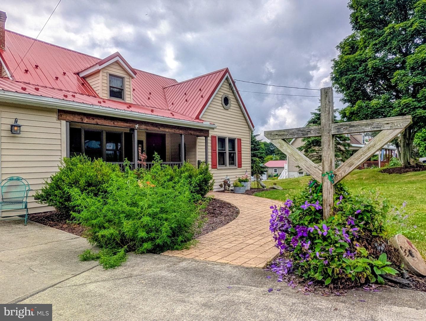 7475 Lincoln Hwy, Bedford
