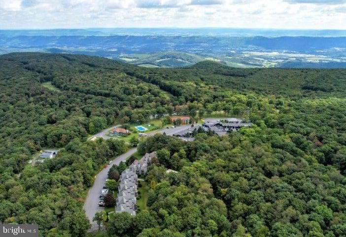 143 Valley Point Deer Run Lane E #1128 photo 21
