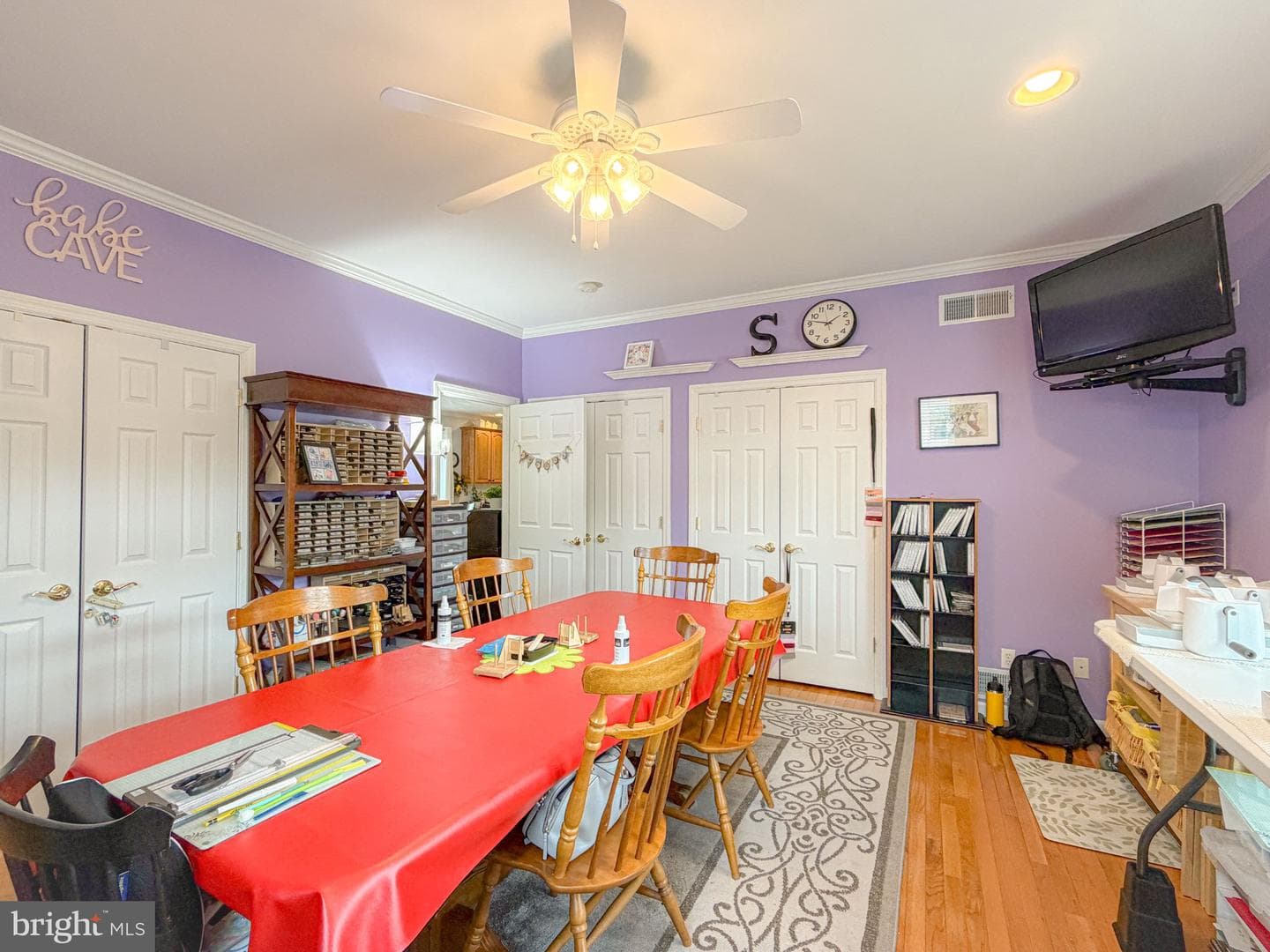 274 Hawthorne Drive photo 35