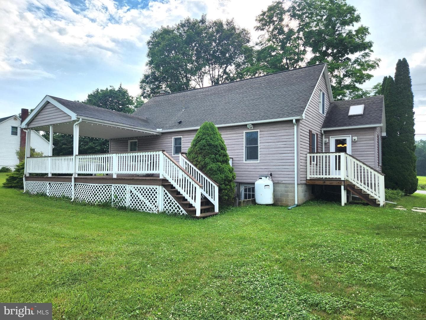 4730 Cortland Rd photo 22