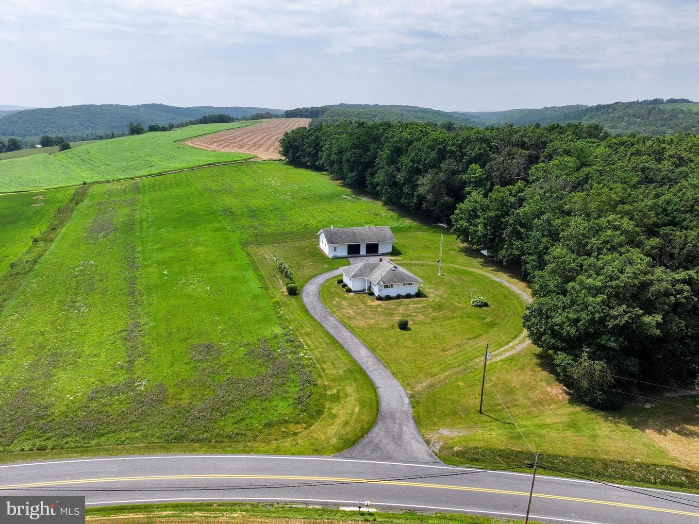 5587 Big Creek Road photo 4
