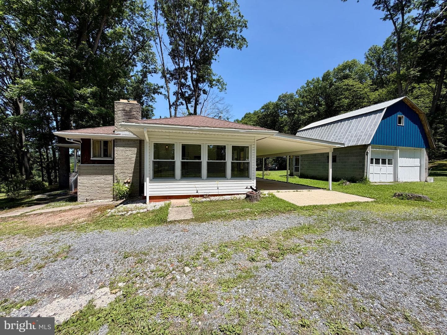 624 & 632 Raystown Road photo 2