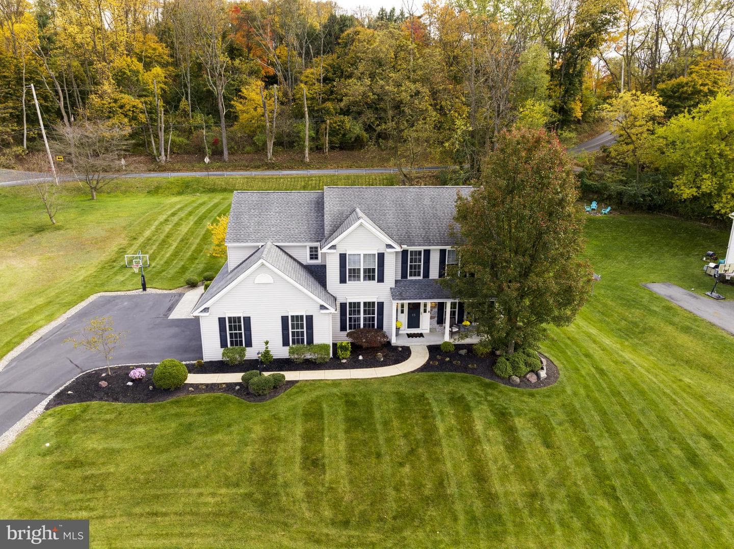 15 Pickwick Place photo 1