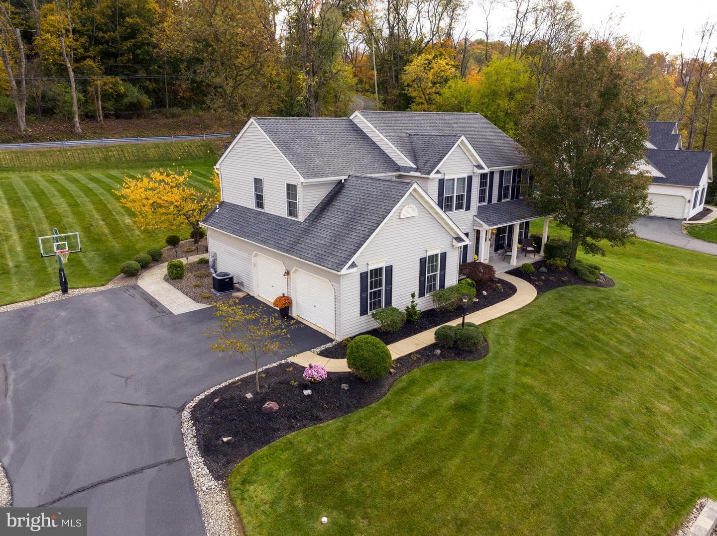 15 Pickwick Place photo 2