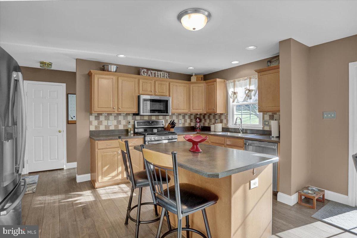 15 Pickwick Place photo 27