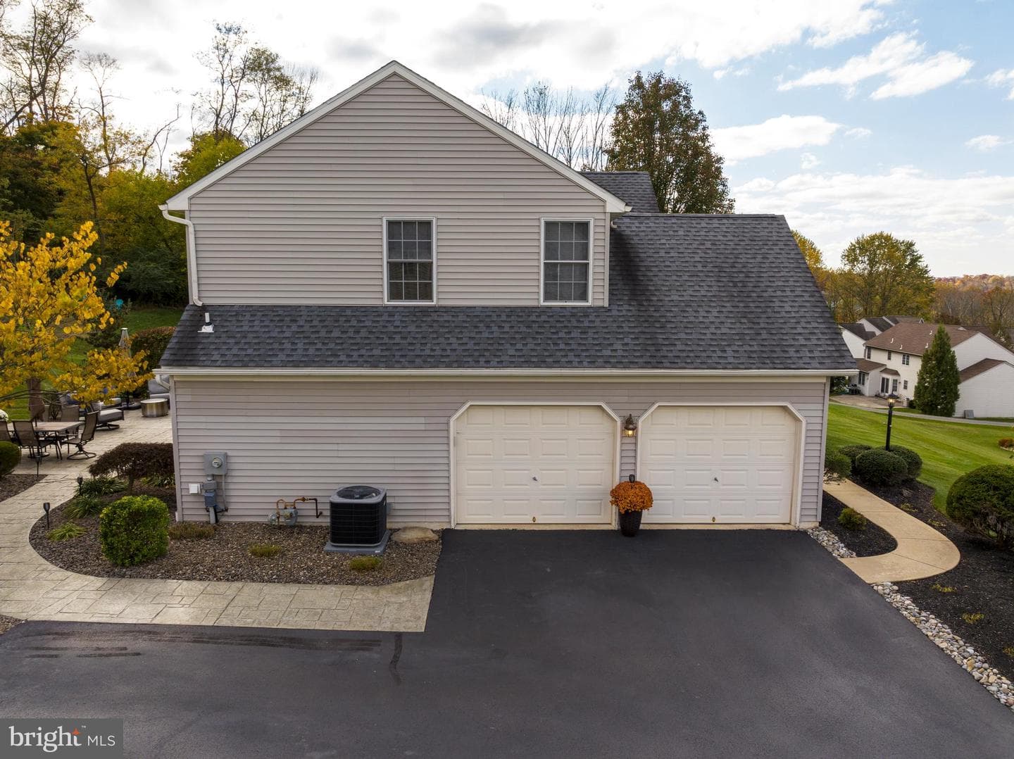 15 Pickwick Place photo 7