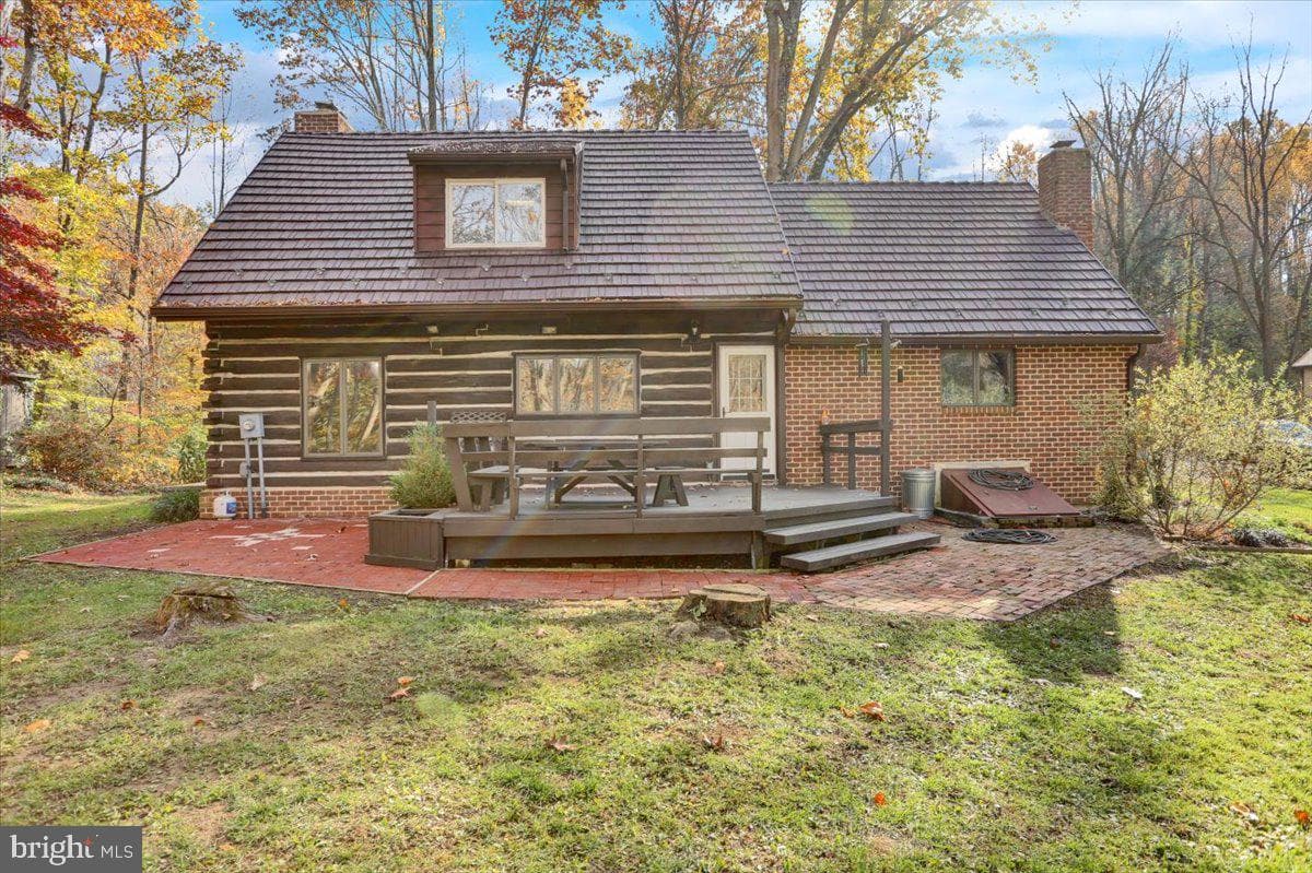 110 Poplar Road photo 26
