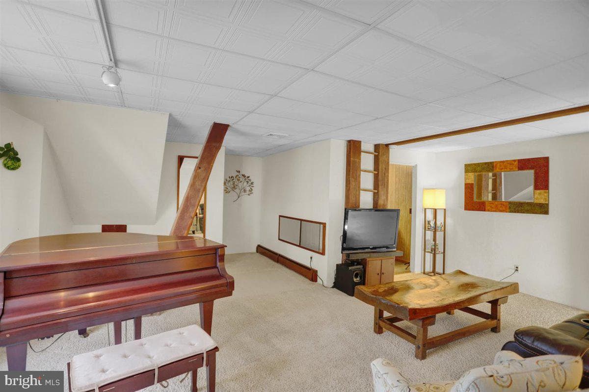 165 Nursery Road photo 17