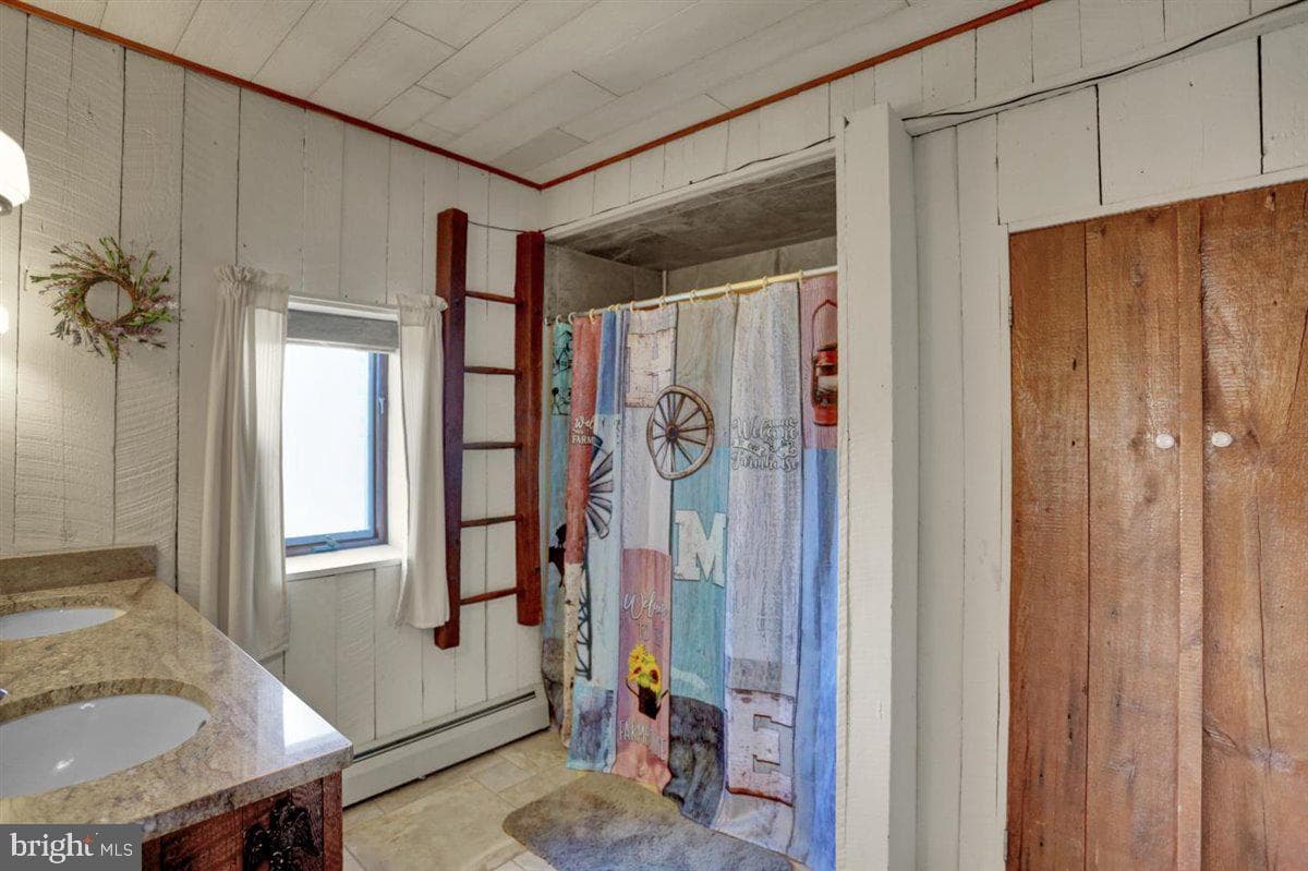 165 Nursery Road photo 34