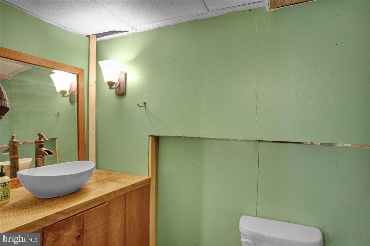 165 Nursery Road photo 39