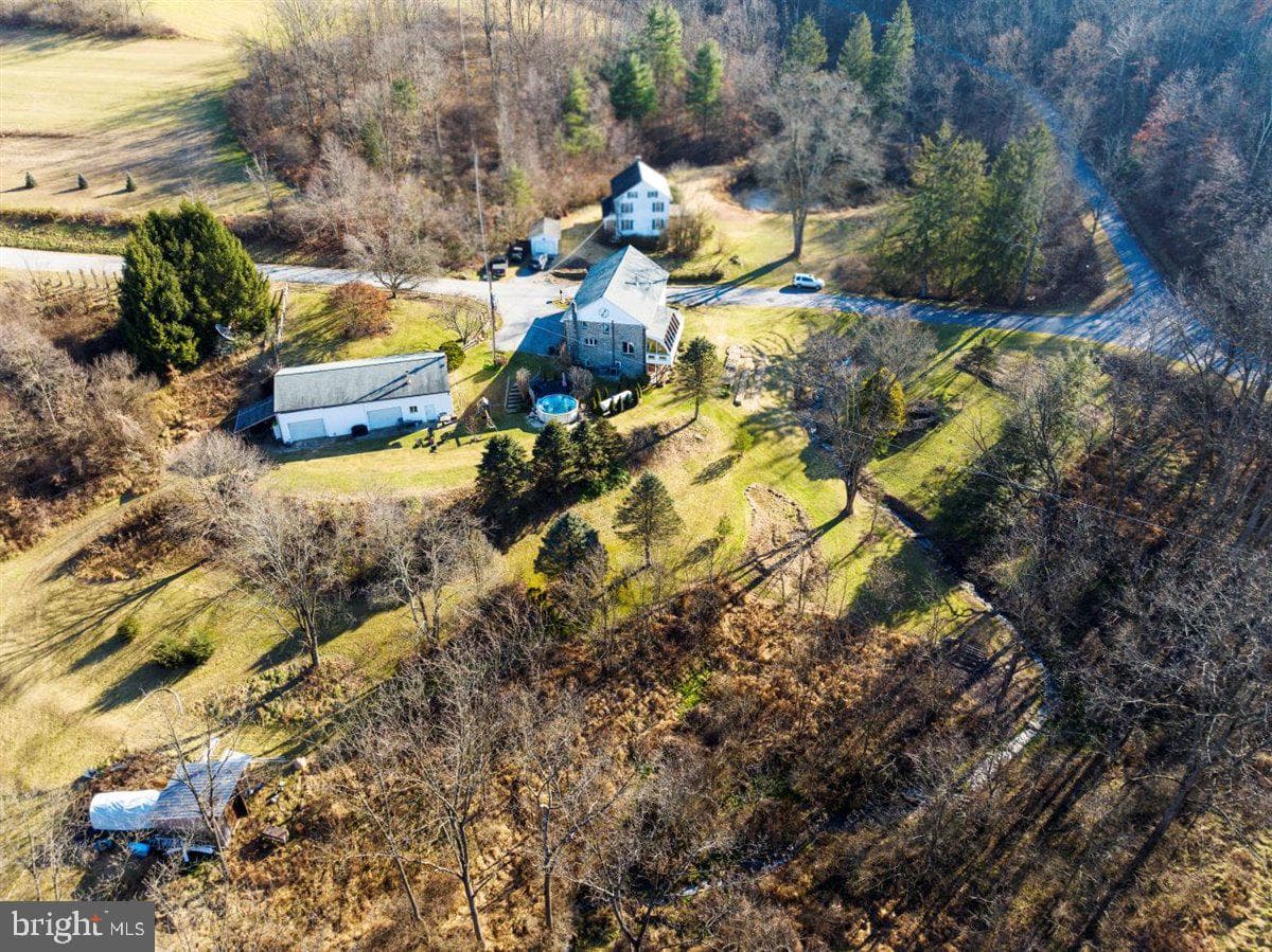 165 Nursery Road photo 52