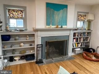 1246 Girard Avenue photo 3