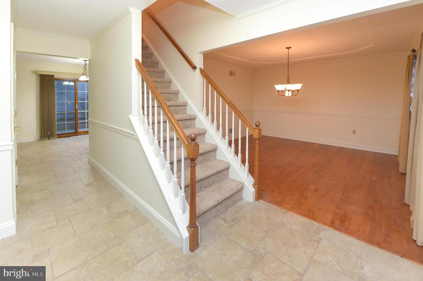 249 Keats Drive photo 9
