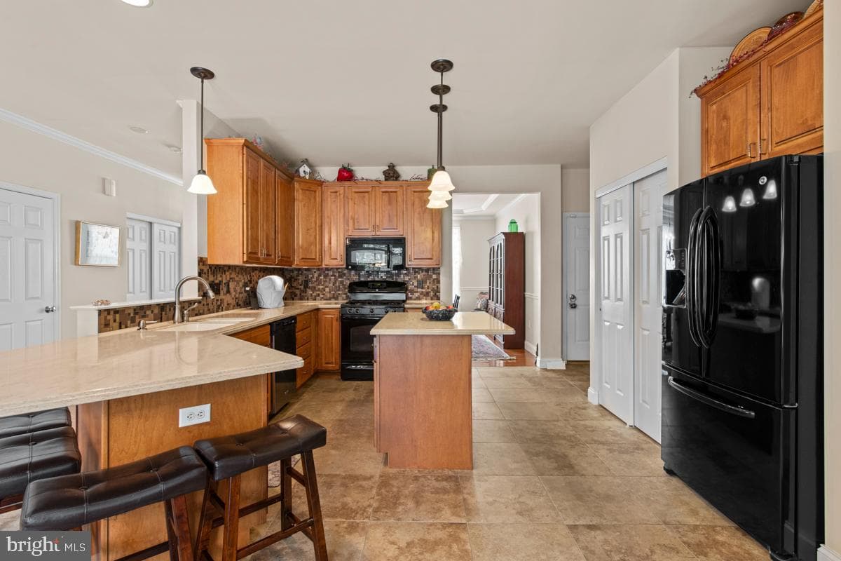 116 Ellsworth Drive photo 9