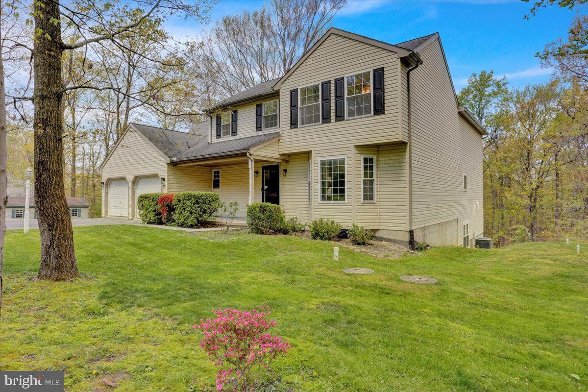 13 Whitetail Drive photo 3